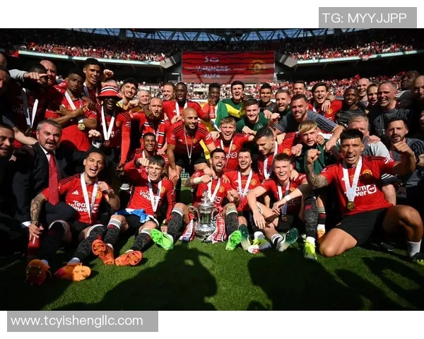 西甲焦点战利物浦与曼城握手言和转会传闻引发热议